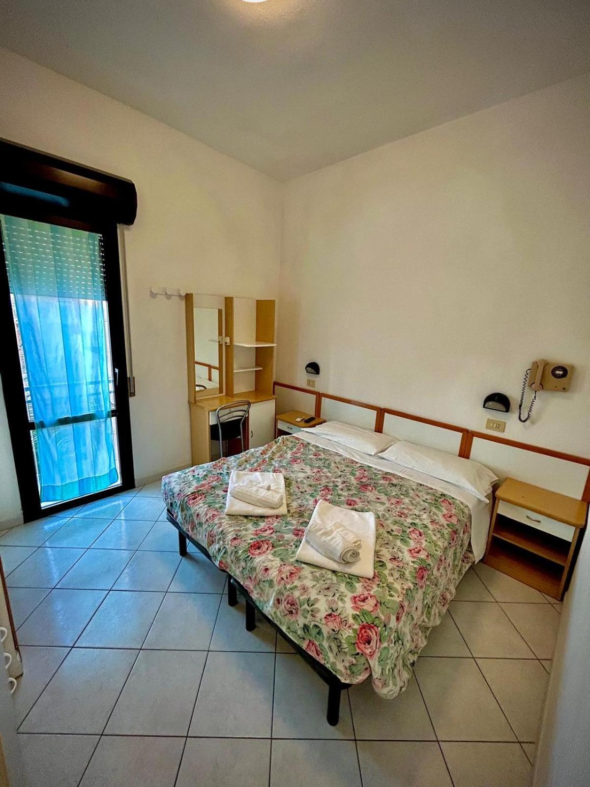 Hotel Sacramora ريميني المظهر الخارجي الصورة