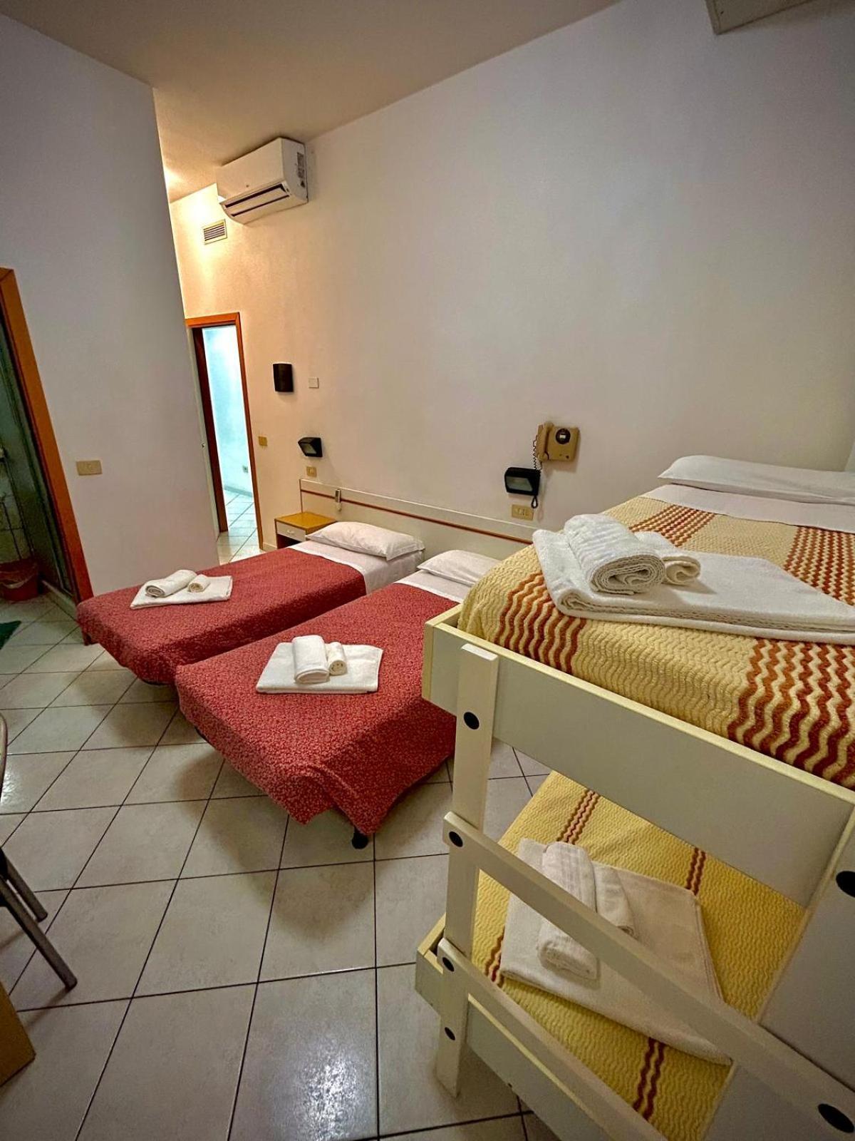 Hotel Sacramora ريميني المظهر الخارجي الصورة